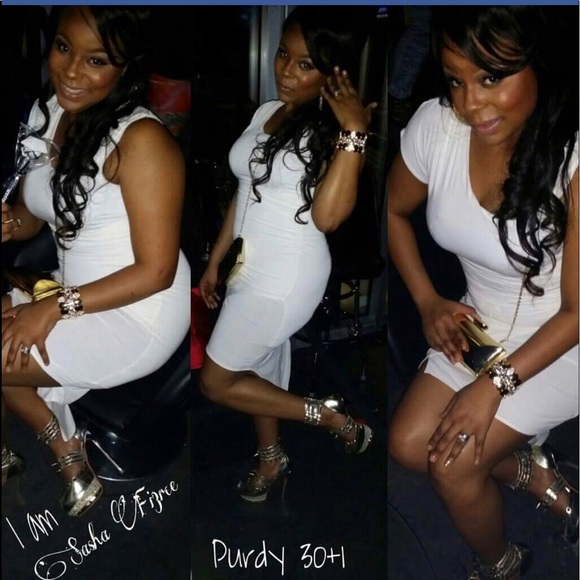 Bebe Asymmetrical white dress size small - Picture 1 of 6